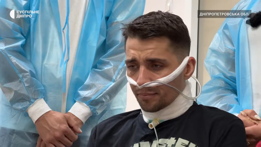 Український воїн з перерізаним горлом п’ять днів повз на волю: історія порятунку