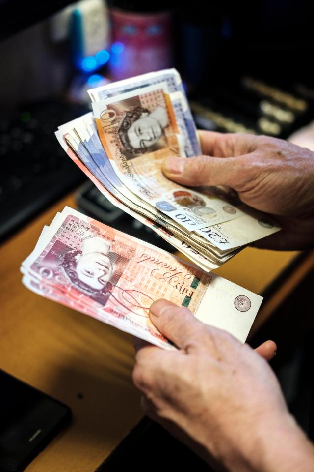 Кредитний союз Scott & Mears припинив роботу: що робити вкладникам