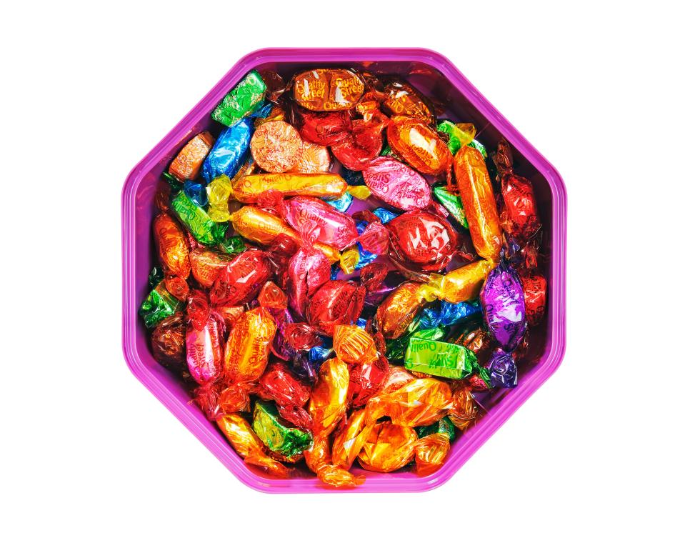 Якість за ціною: Tesco продає Quality Street зі знижкою 60%