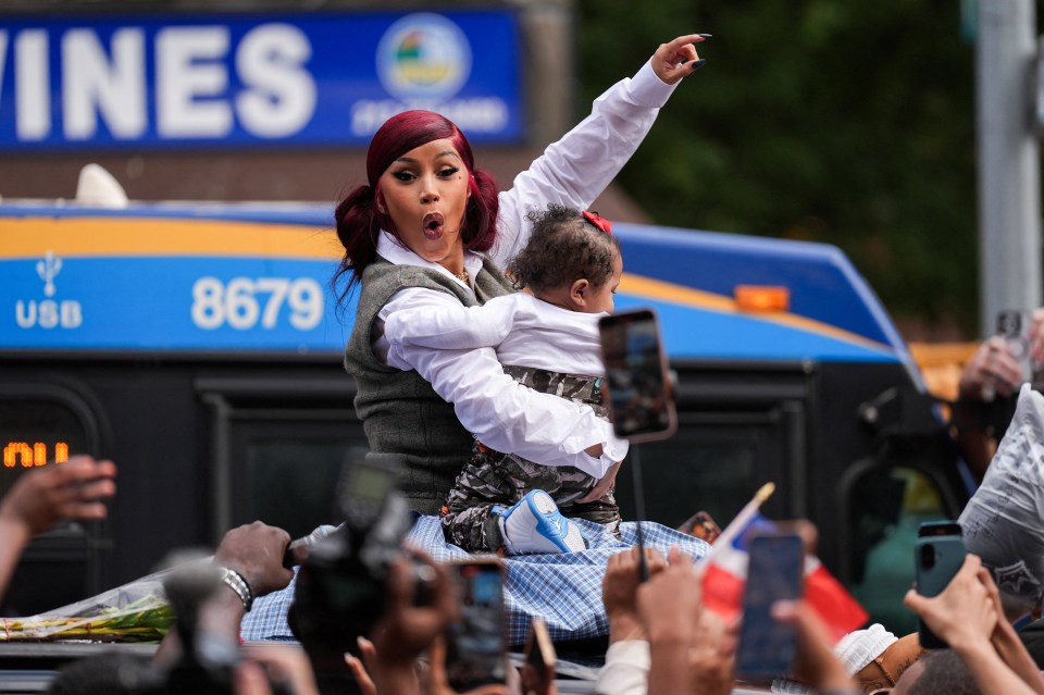 Cardi B announced her fourth pregnancy: how the rapper hid the news from fans