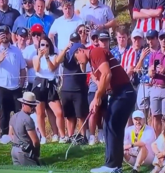 Polizist beim Ryder Cup sorgte skandalös für die Europäer: Zuschauerreaktionen