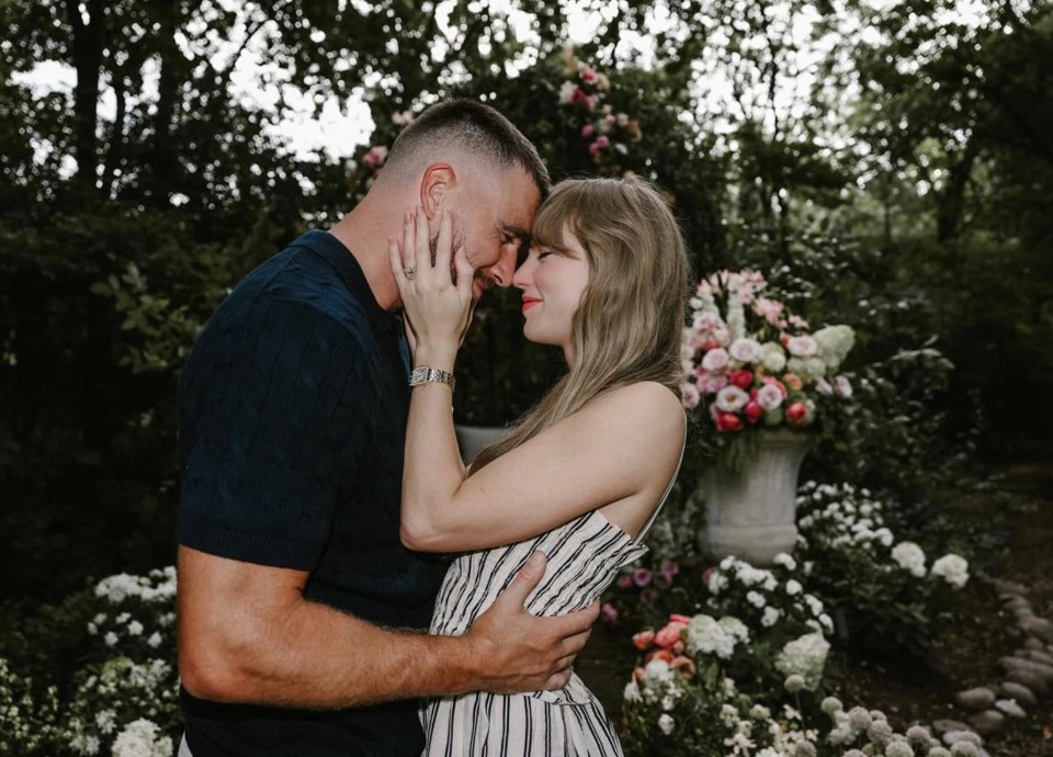 Travis Kelce's father revealed the details of his proposal to Taylor Swift