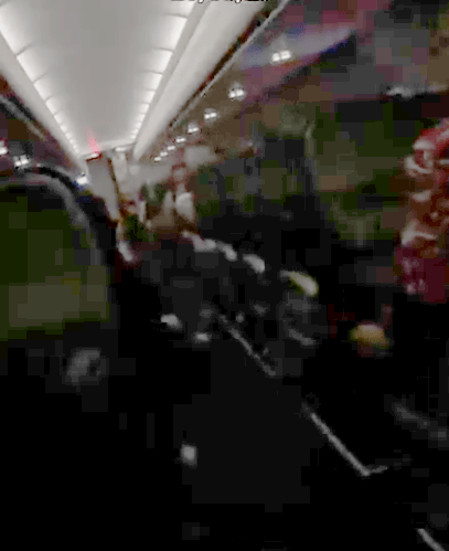 Рейс Wizz Air потрапив у жахливу турбулентність: кадри з криками паніки в салоні