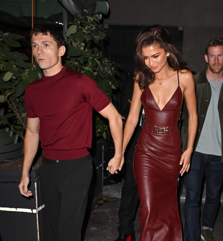 Tom Holland and Zendaya spend £1000 a day due to fans outside their home