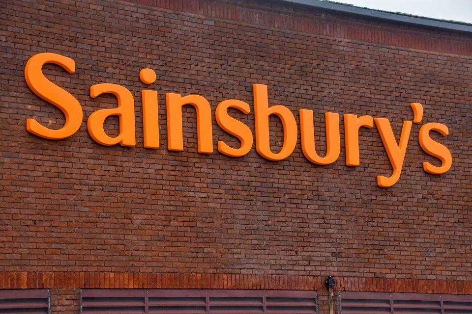 Зламаний сайт Sainsbury’s: тисячі покупців не можуть зробити замовлення