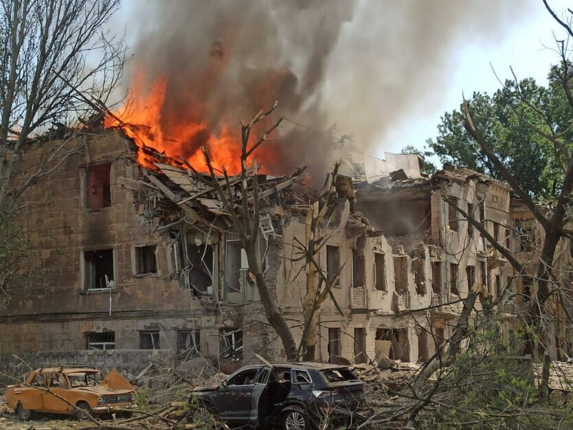 Від лікарень до швидкої: масштаби руйнування медичної інфраструктури України
