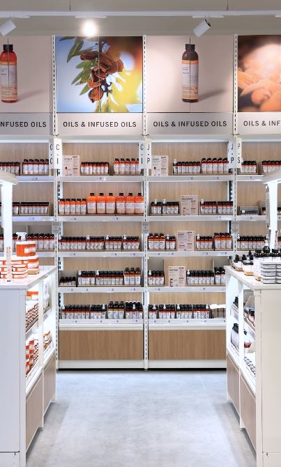 French brand Aroma Zone opens its first store in the UK: what they offer