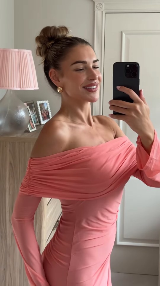 Zara McDermott takes major step with new man Louis Tomlinson just months after going public